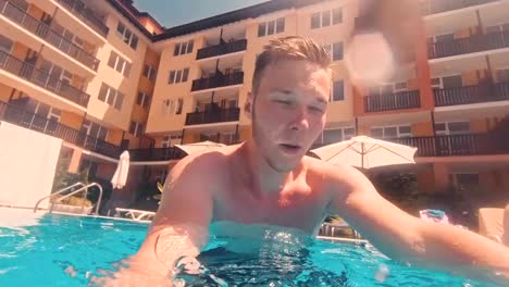 Underwater-Young-Boy-Fun-in-the-Swimming-Pool