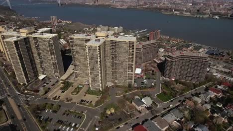 Cliffside-Park-NJ-Ascension-To-Overhead-Shot-Of-Apartment-Buildings-&-Homes