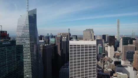 Midtown-Antenne-NYC-leichte-Aufstieg-mit-432-Park-Ave-im-Hintergrund