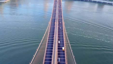 Flight-over-Brooklyn-Bridge