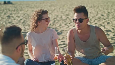 Young-People-Having-Fun-on-the-Beach