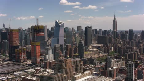 Aerial-shot-of-buildings-under-construction-in-New-York-City.