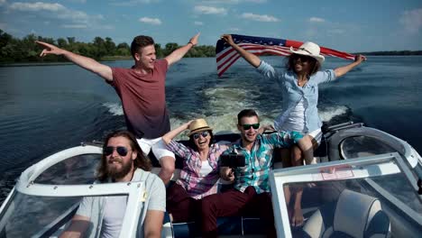 Friends-celebrating-on-boat