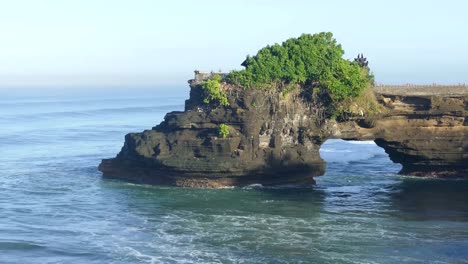 Pura-Tanah-Lot-Hindu-Tempel