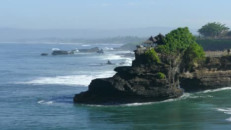 Templo-hindú-de-pura-Tanah-Lot