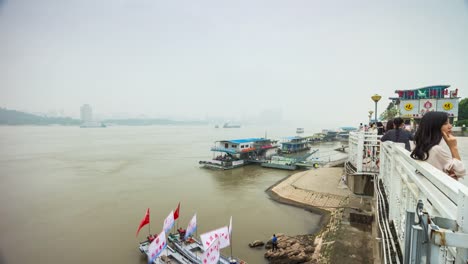 día-hora-wuhan-yangtze-río-ferry-terminal-Bahía-panorama-4-tiempo-k-caer-china