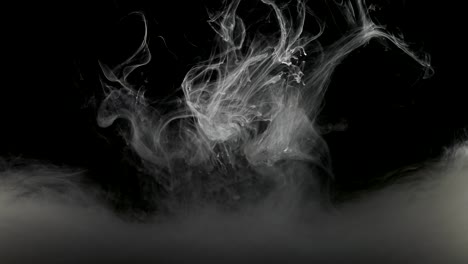 Concept-Art-White-Paint-In-Water-As-Smoke-In-Slowmotion