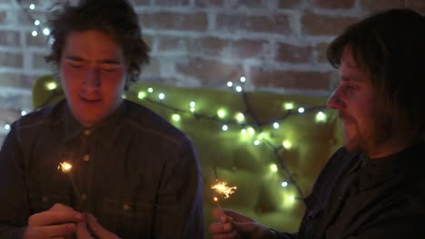 Friends-playing-with-sparklers