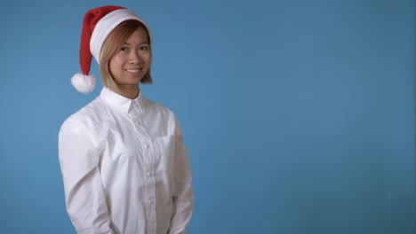 beautiful-girl-like-santa-smiling