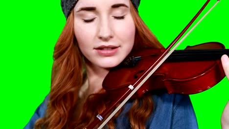 Close-up-of-female-musician-playing-violin