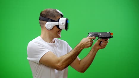 Virtual-reality-game.-Green-screen.