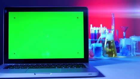 Laptop-with-a-Green-Screen-in-the-Laboratory