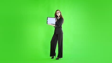 caucasian-woman-studio-greenscreen-isolated-sexy-skinny-20s-4k-business