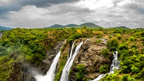 4K-Time-lapse-de-Shyvana-Samudra-cascadas-en-Karnataka,-India