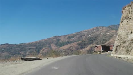 POV-hyper-Zeitraffer-durch-Himalaya-Autobahn-Straßen-fahren