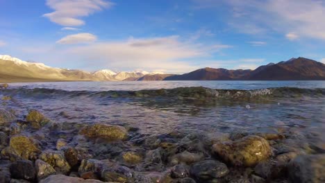 Landschaft-Pangong-Lake,-Leh-Ladakh,-Indien