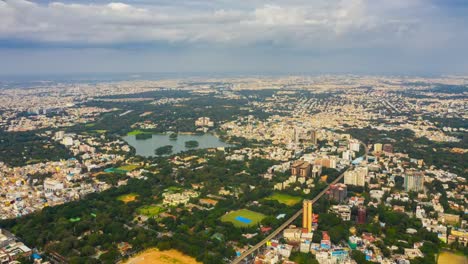 sonnigen-Tag-Bangalore-Stadtbild-aerial-Panorama-Zeitraffer-4k-Indien