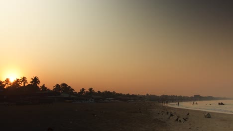 Goa-vom-Strand-von-Baga-Sonnenaufgang-Timelapse
