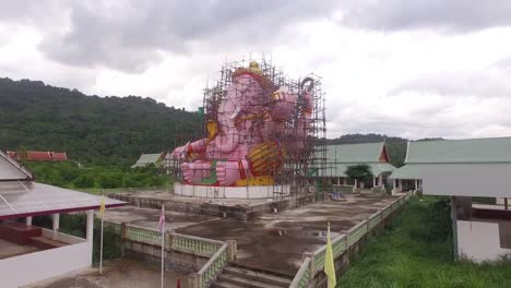 areial-view-the-pink-Ganesh-while-creating.