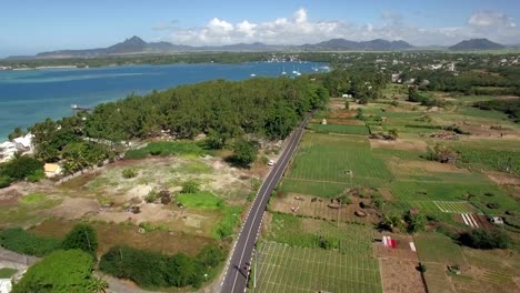 Luftaufnahme-der-Küste-auf-Mauritius