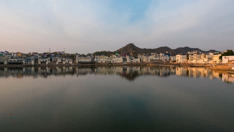 Lapso-de-tiempo-de-puesta-de-sol-en-Pushkar,-Rajasthan,-India