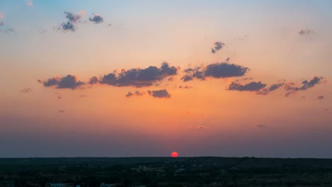 Sun-setting-down-beyond-Thar-desert,-Jaisalmer,-Rajasthan,-India