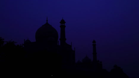 Timelapse-sunset-at-Taj-Mahal