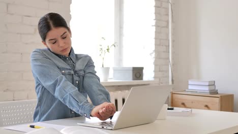 Neck-Pain,-Tired-Young-Girl-Trying-to-Relax-Body-at-Work