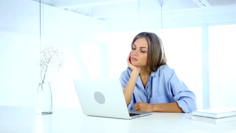 Sleeping-Woman-in-Office,-Tired-of-Work-Load