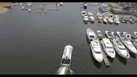 Yachts-and-boats-in-harbor