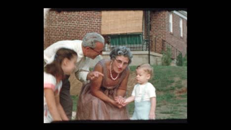 Baby-boy-claps-to-Grandparents-and-sister-singing