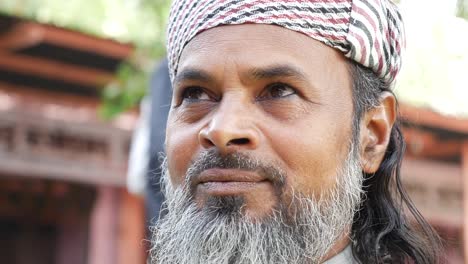 Close-up-of-Muslim-Man