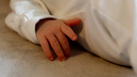 Close-up-shot-of-baby's-hands