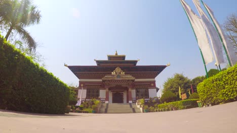 Templo-de-Bhután-en-Bodhgaya,-India