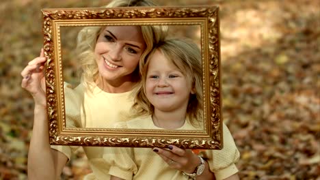 Mother-and-daughters-taking-picture