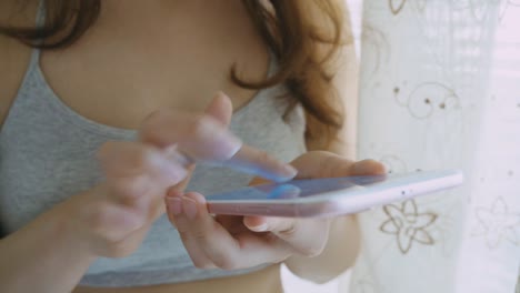 Young-Woman-use-of-mobile-phone