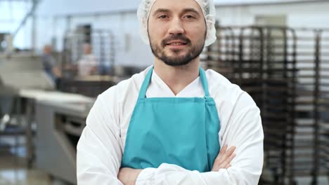 Portrait-of-Confident-Male-Confectioner