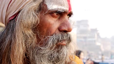 Retrato-de-un-santo-Sadhu-India