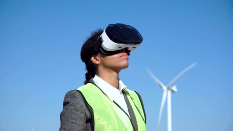 Woman-engineer-with-virtual-headset