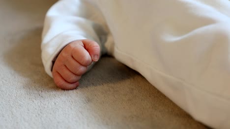 Close-up-shot-of-baby's-hands