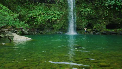 Tropical-Waterfall-Adventure