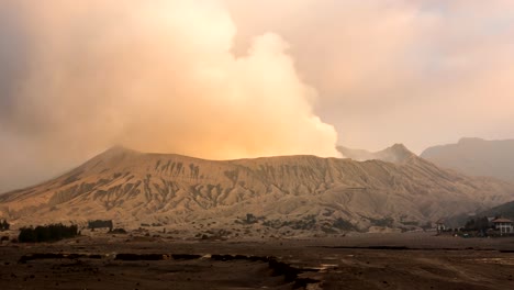 Bromo-Volcano-Landmark-Nature-Place-Of-Indonesia-4K-Time-Lapse-(zoom-out)