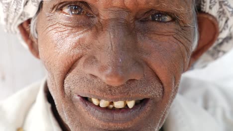 Indian-Man-in-Udaipur