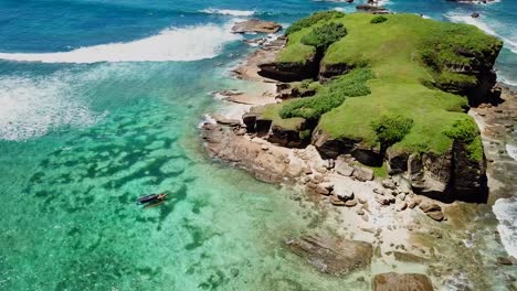 Flight-over-Lombok-island-shores