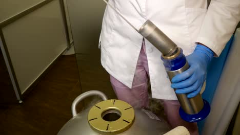 intake-of-liquid-nitrogen-for-wart-removal-procedure