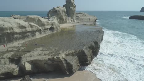 Imágenes-aéreas-de-naturaleza-playa-en-Indonesia