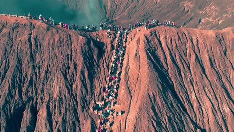 Aerial-view-of-Tourist-climbing-the-crater-of-mount-bromo,-Indonesia