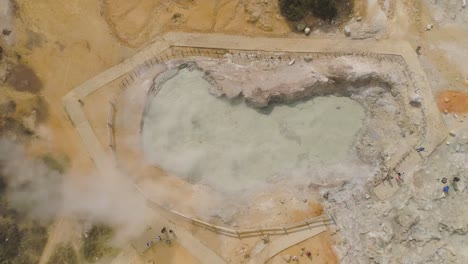 vulkanische-Hochebene-Indonesien-Dieng-Plateau