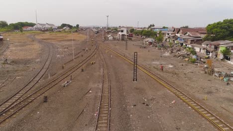 edificios-de-apartamentos-en-ferrocarril