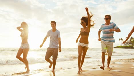 Friends-on-the-Beach-at-Sunset